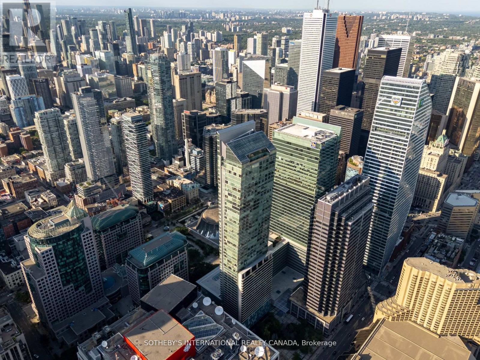 2301 - 183 Wellington Street W, Toronto, Ontario  M5V 0A1 - Photo 35 - C12768960