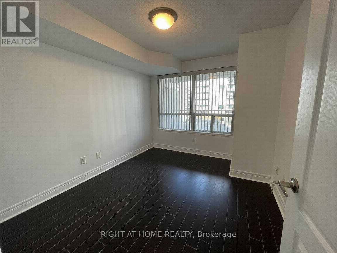 515 - 48 Suncrest Boulevard, Markham, Ontario  L3T 7Y5 - Photo 11 - N12768916