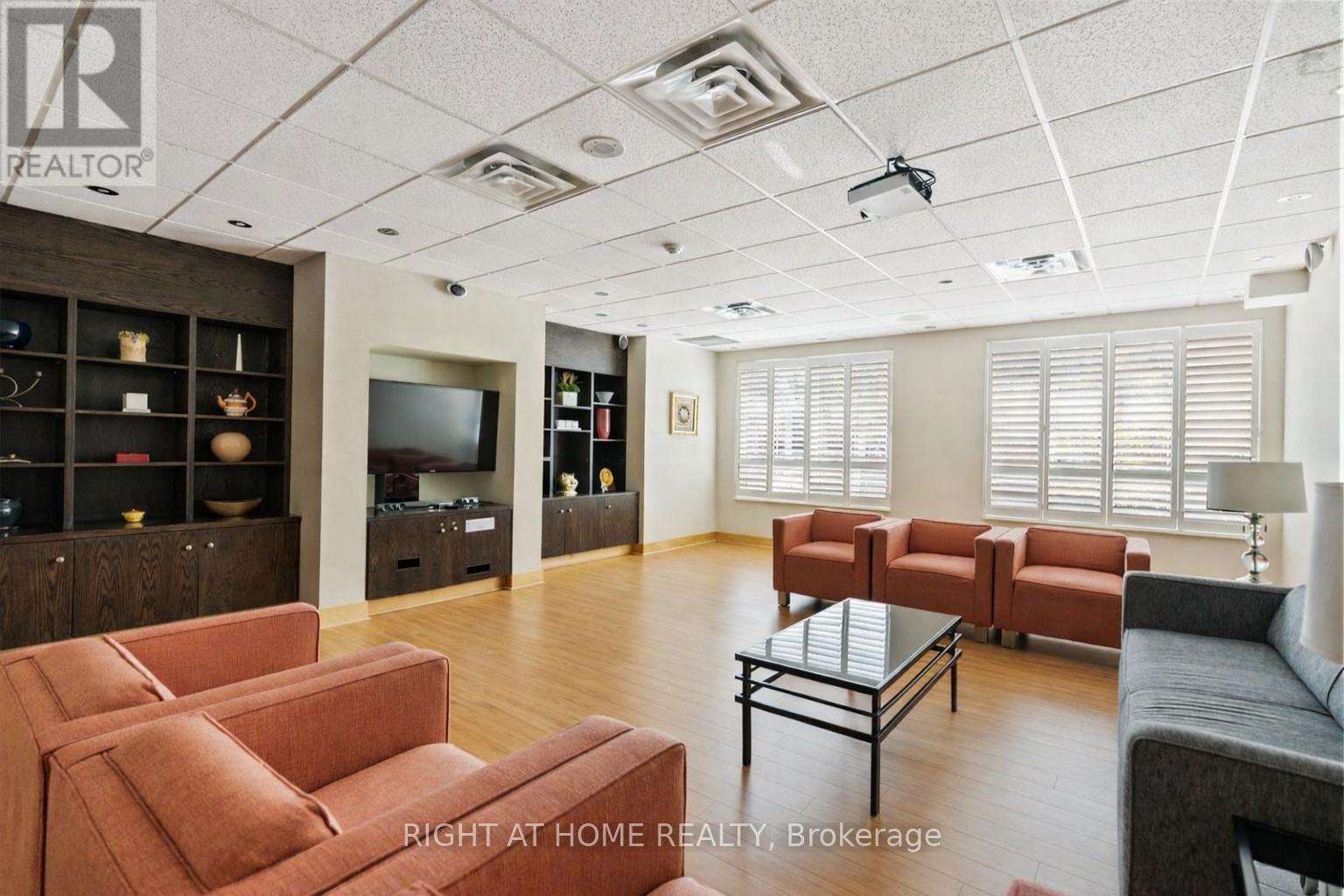 515 - 48 Suncrest Boulevard, Markham, Ontario  L3T 7Y5 - Photo 19 - N12768916