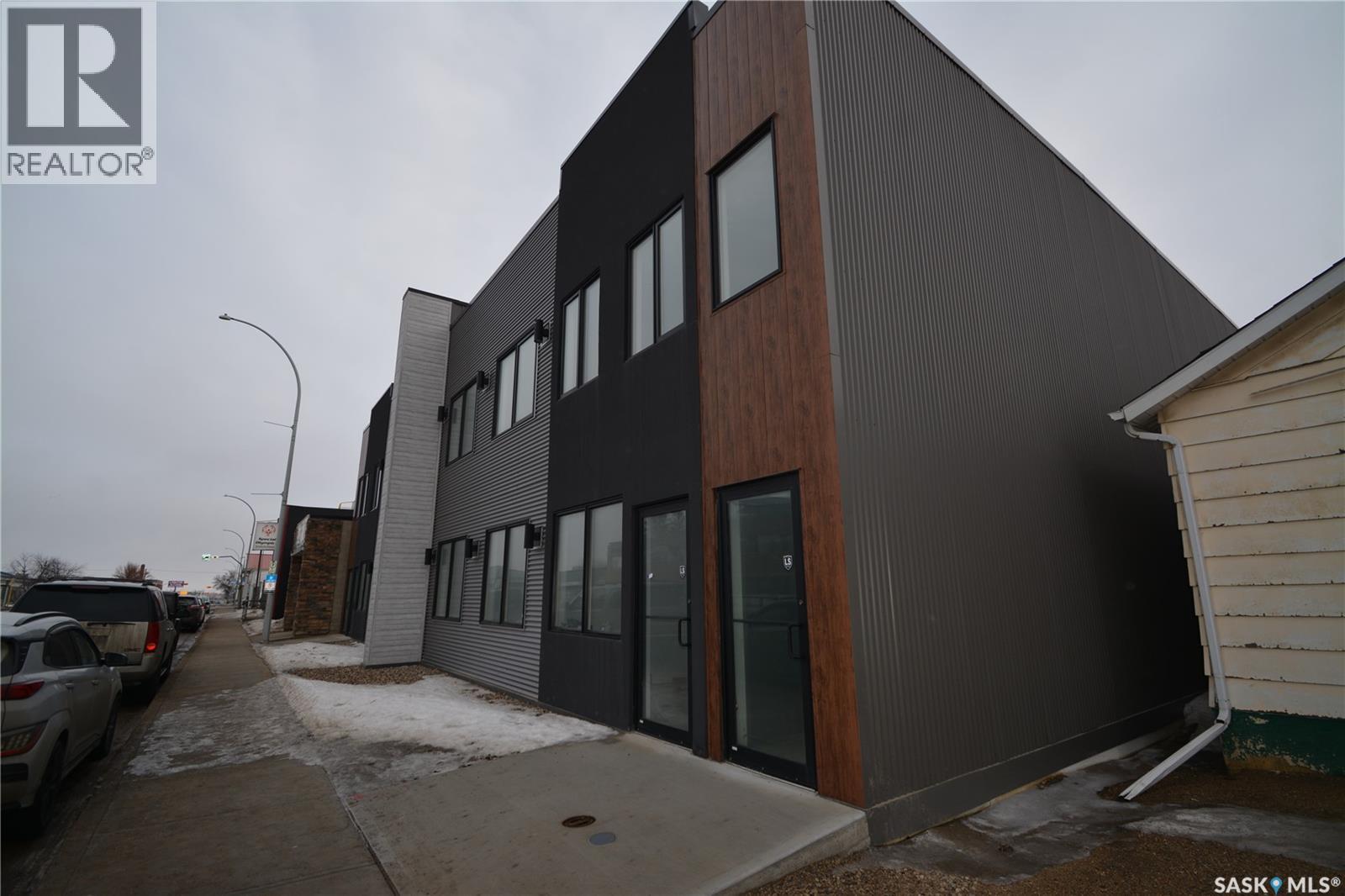 A 1143 Winnipeg STREET, Regina, Saskatchewan