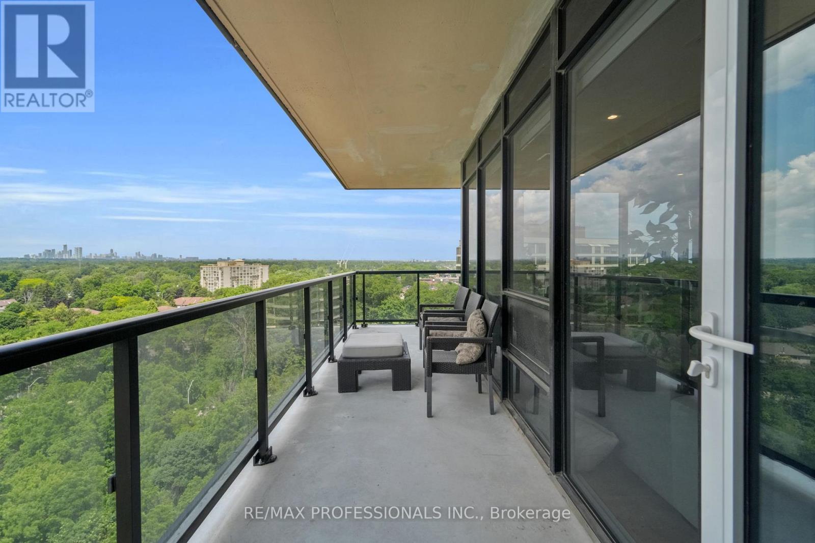 1402 - 1035 Southdown Road, Mississauga, Ontario  L5J 0A2 - Photo 40 - W12767944