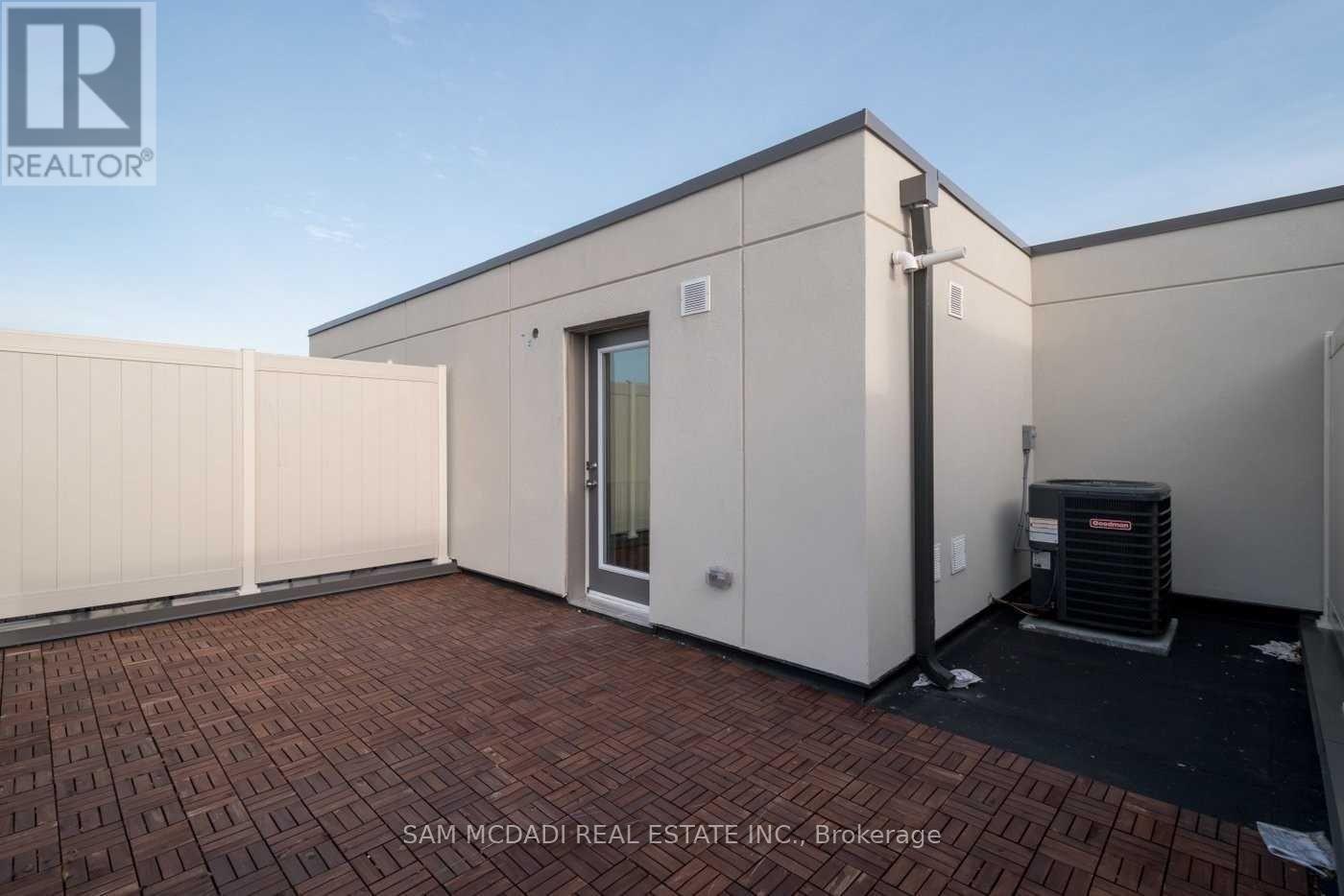 36 - 650 Atwater Avenue, Mississauga, Ontario  L5G 4K7 - Photo 15 - W12768920