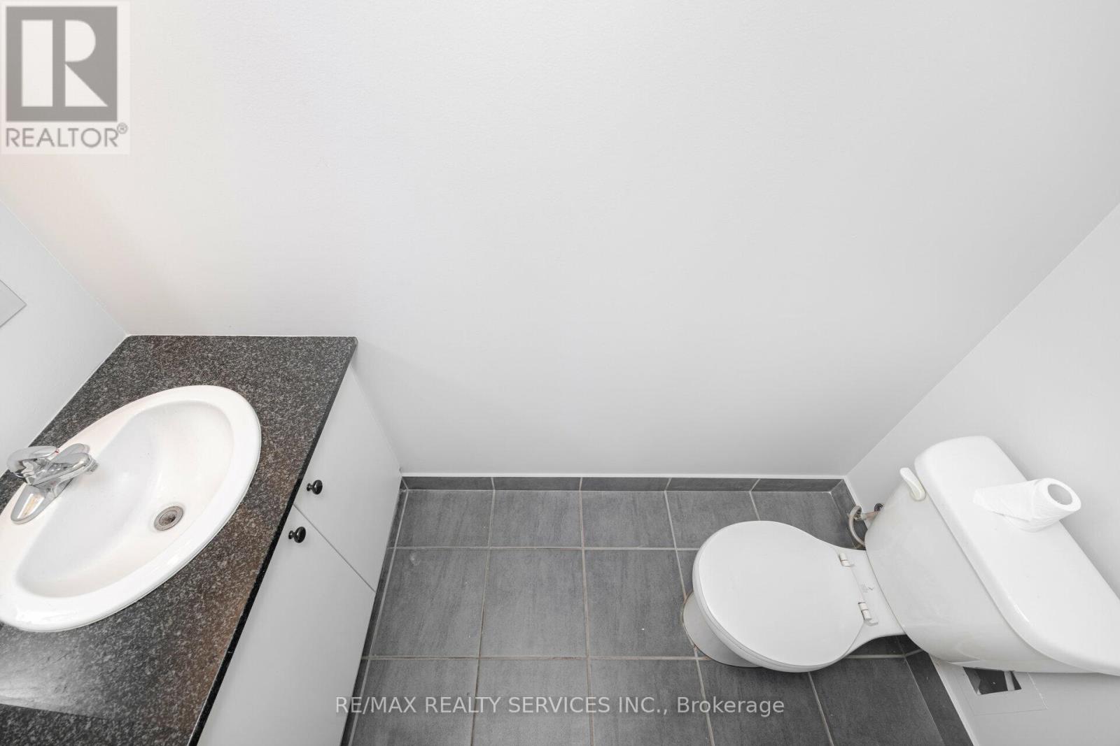 211 - 215 Queen Street E, Brampton, Ontario  L6W 0A9 - Photo 15 - W12768930