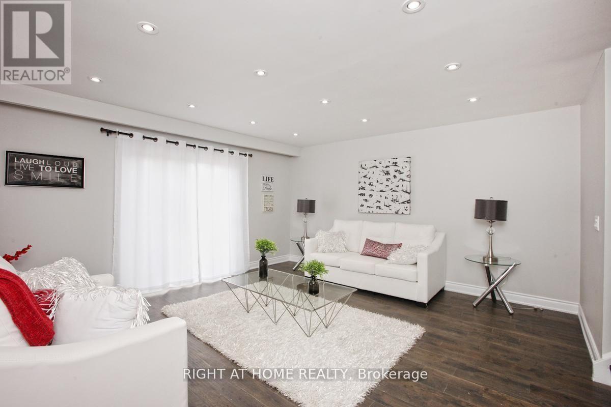 96 Simmons Boulevard, Brampton, Ontario  L6V 3V6 - Photo 6 - W12768952