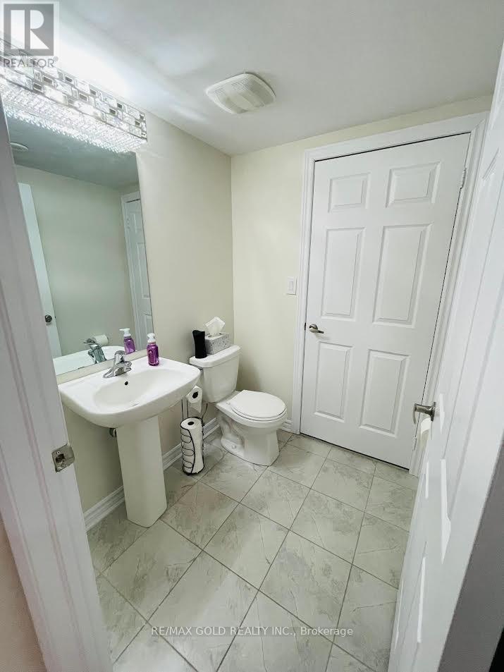 145 - 200 Veterans Drive, Brampton, Ontario  L7A 0B5 - Photo 5 - W12768954