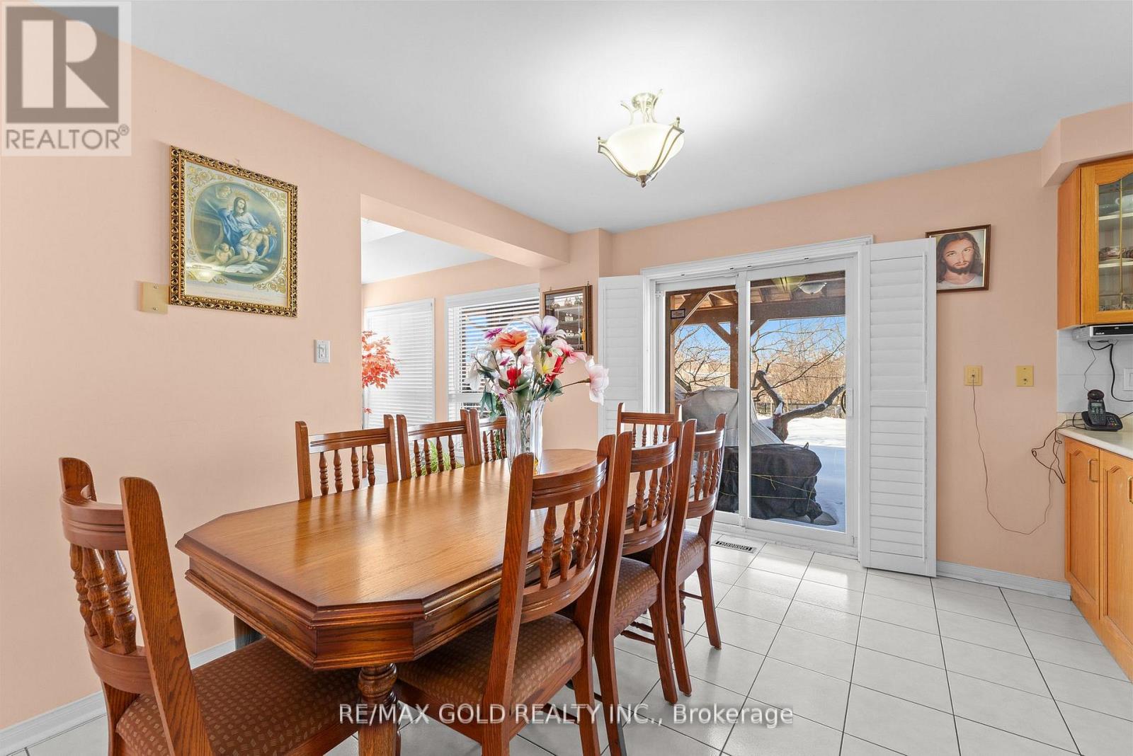 38 Mountainberry Road, Brampton, Ontario  L6R 1J3 - Photo 15 - W12768956