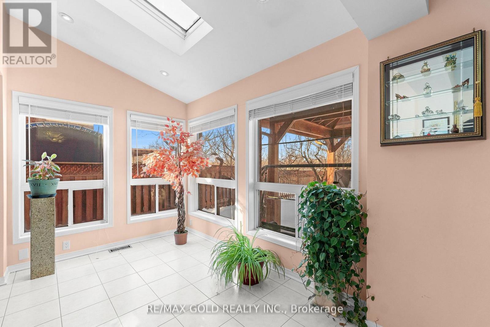 38 Mountainberry Road, Brampton, Ontario  L6R 1J3 - Photo 22 - W12768956