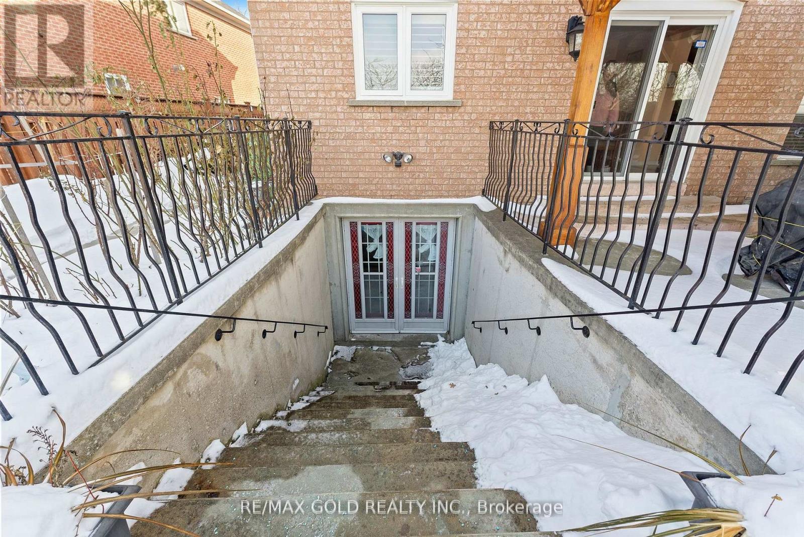 38 Mountainberry Road, Brampton, Ontario  L6R 1J3 - Photo 39 - W12768956