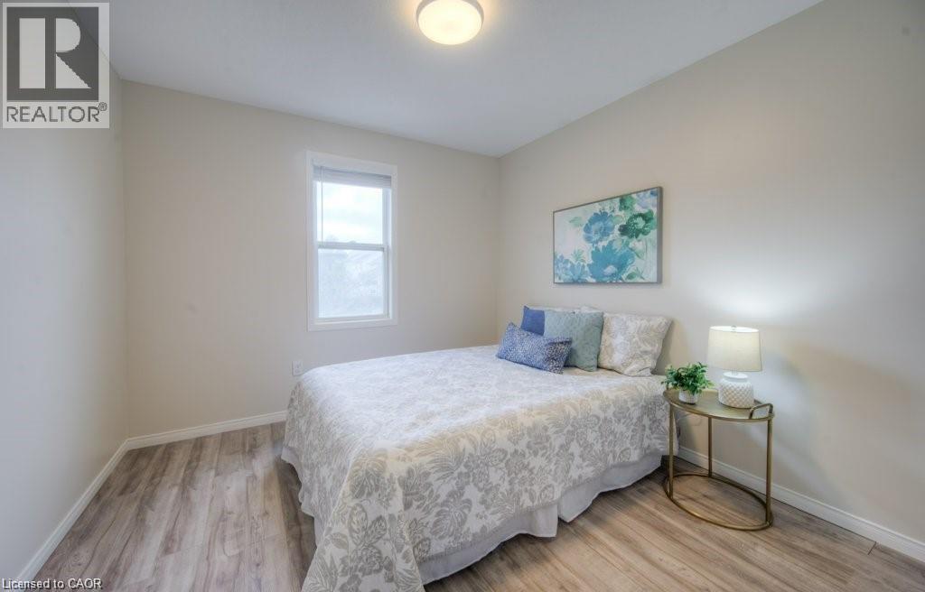 603 Brandenburg Boulevard, Waterloo, Ontario  N2T 2V3 - Photo 17 - 40802841