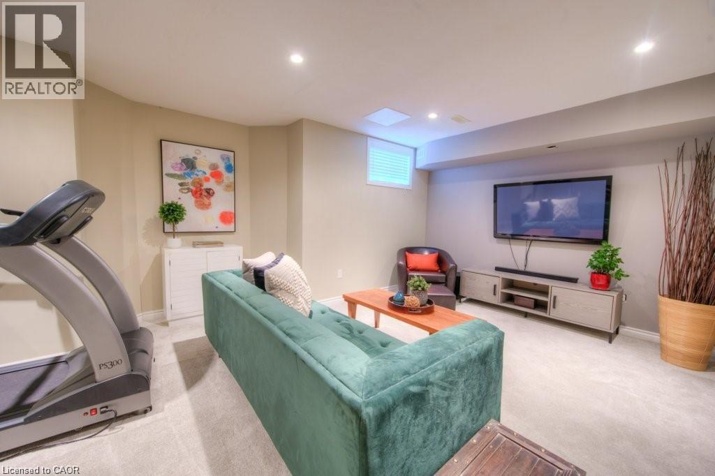 603 Brandenburg Boulevard, Waterloo, Ontario  N2T 2V3 - Photo 28 - 40802841