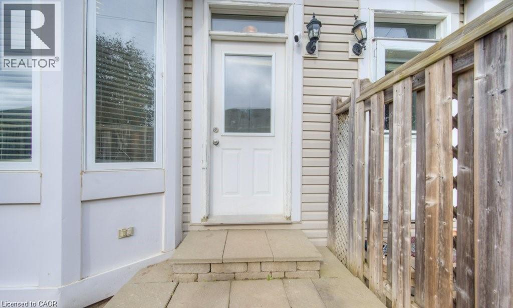 603 Brandenburg Boulevard, Waterloo, Ontario  N2T 2V3 - Photo 31 - 40802841