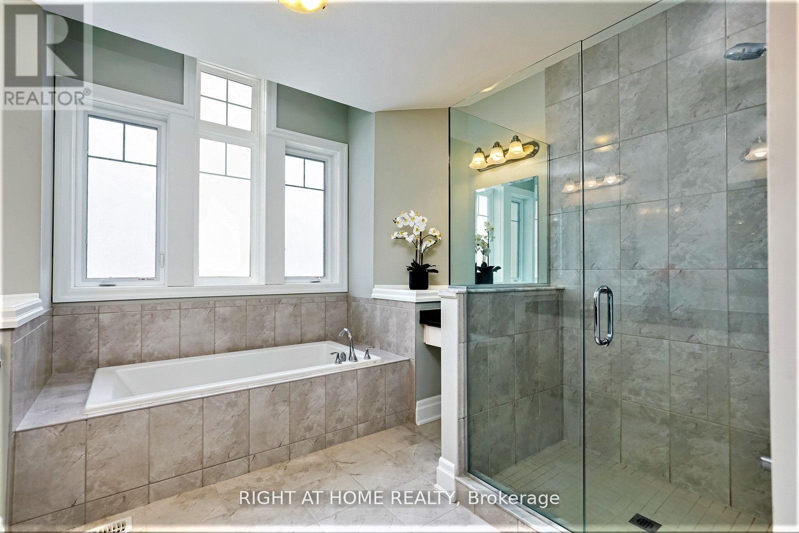 124 West Ridge Drive, Blue Mountains, Ontario  N0H 2P0 - Photo 7 - X12768906