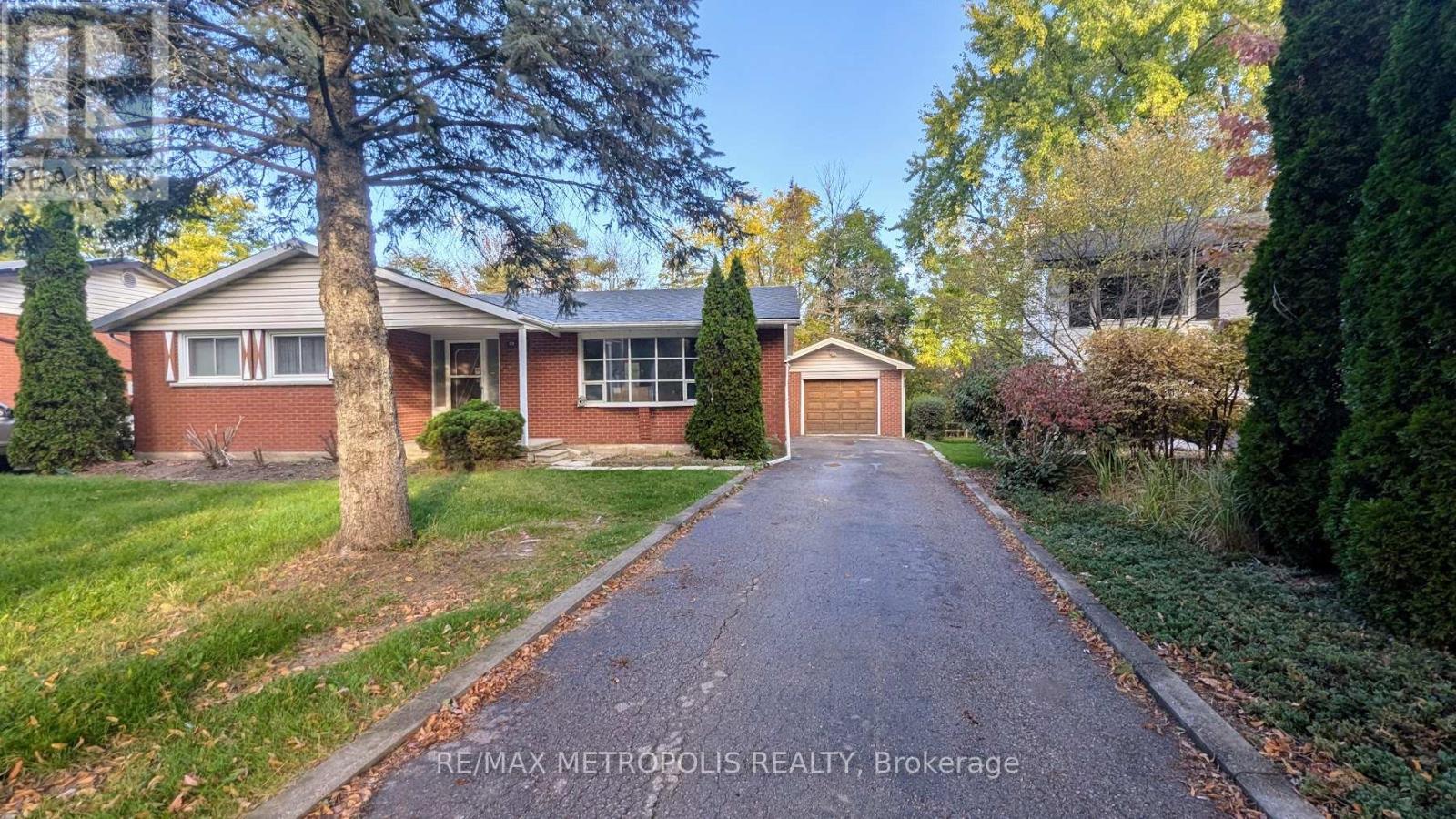 83 LONGWOOD DRIVE, Waterloo, Ontario