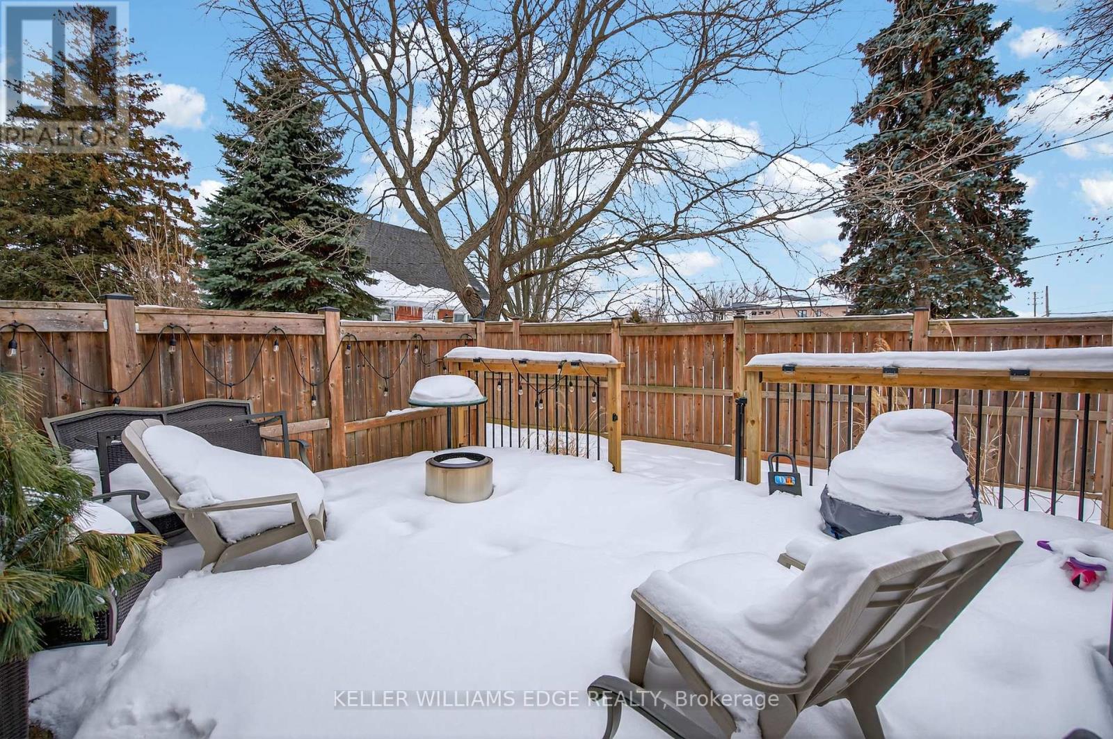 377 Glancaster Road, Hamilton, Ontario  L9G 0G4 - Photo 37 - X12768924