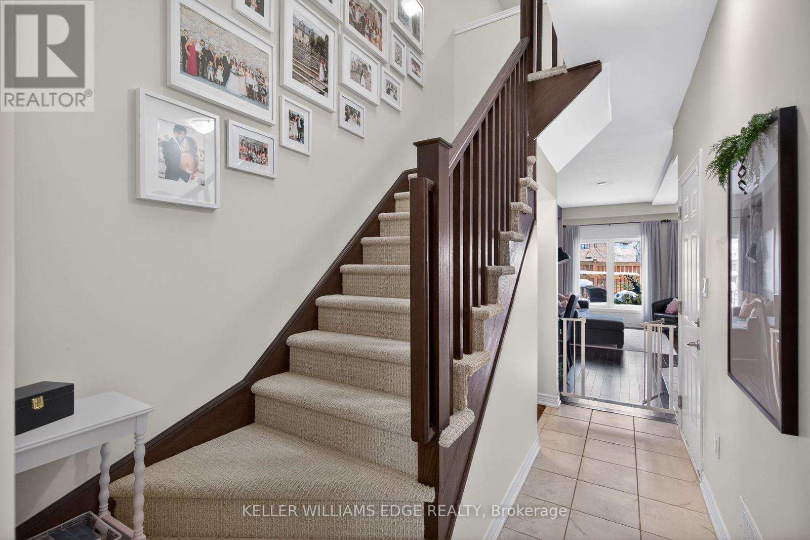 377 Glancaster Road, Hamilton, Ontario  L9G 0G4 - Photo 9 - X12768924