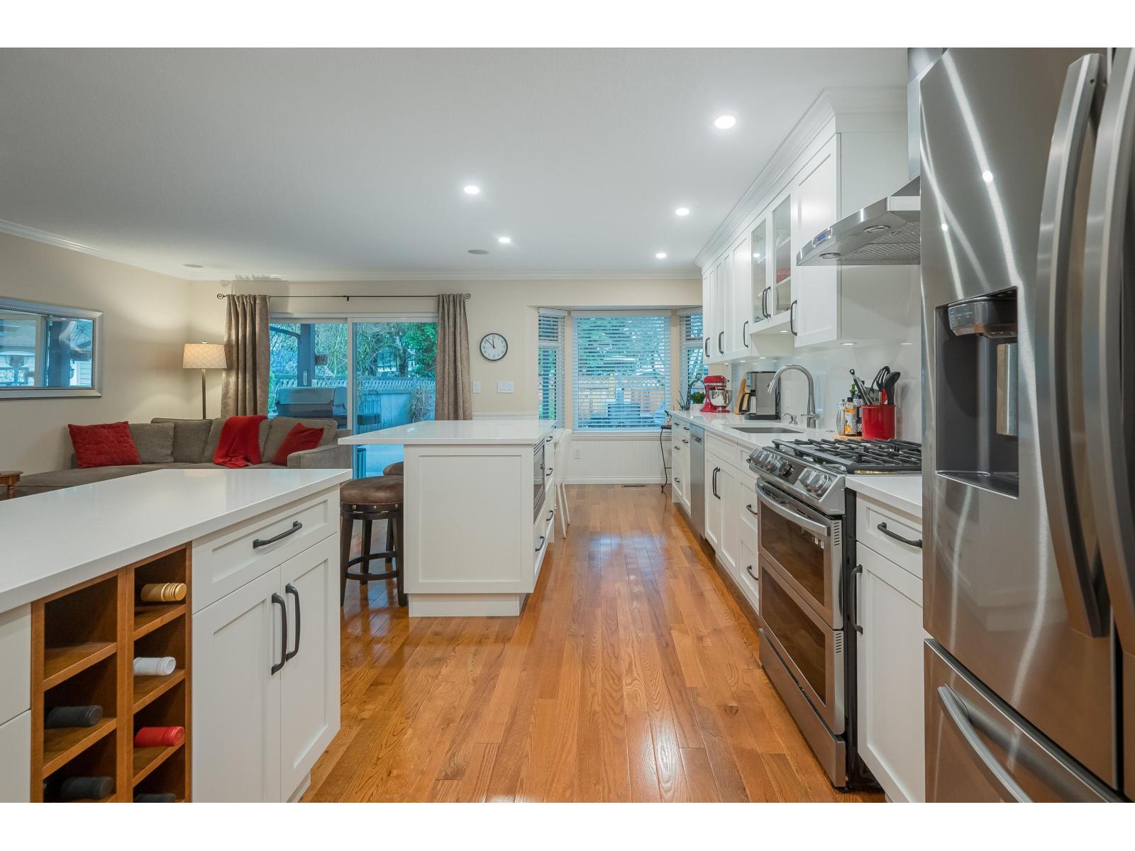 15496 93rd Avenue, Surrey, British Columbia  V3R 9B6 - Photo 13 - R3085596