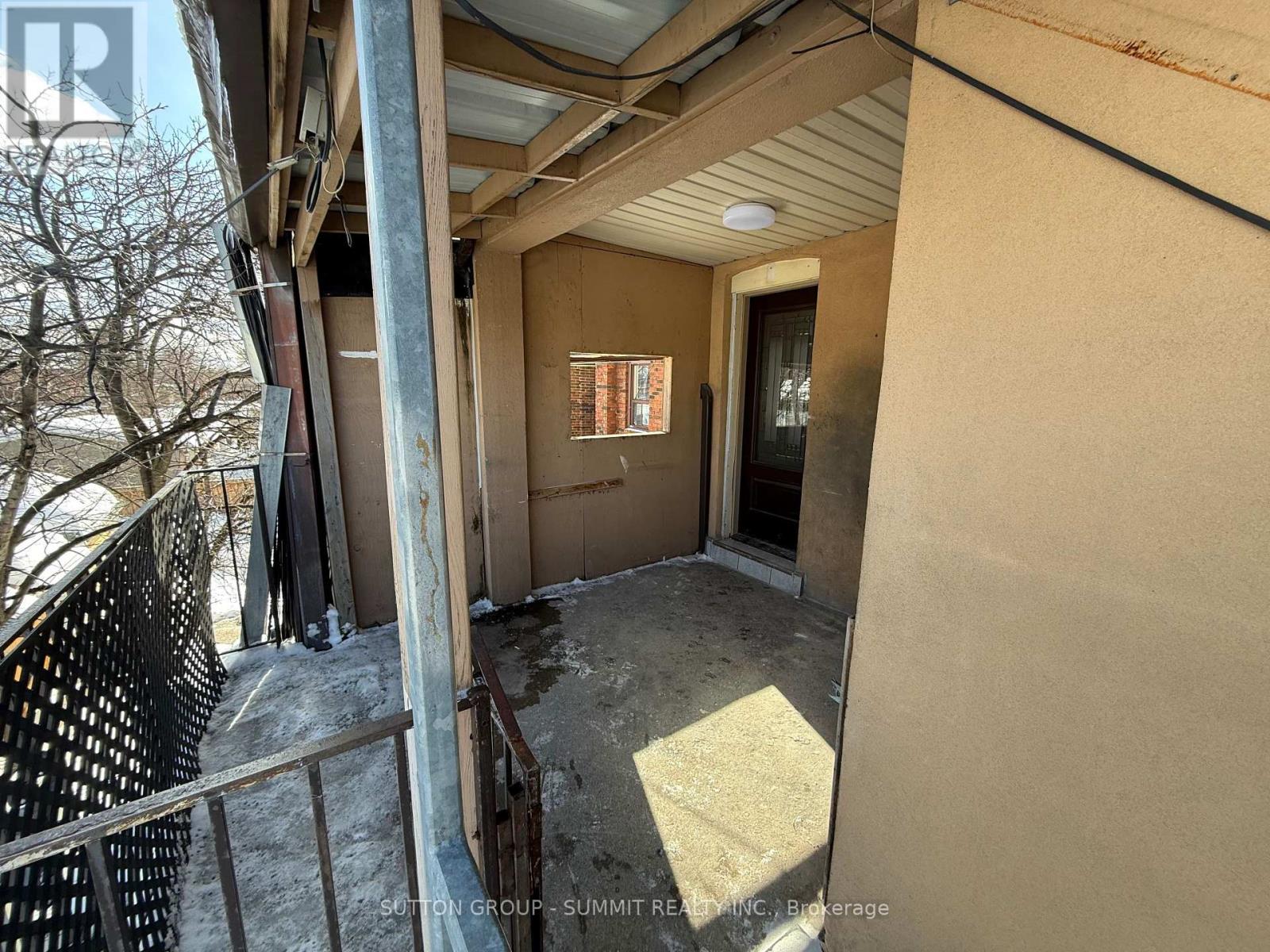 2 - 2005 Dufferin Street, Toronto, Ontario  M6E 3P9 - Photo 14 - C12768568