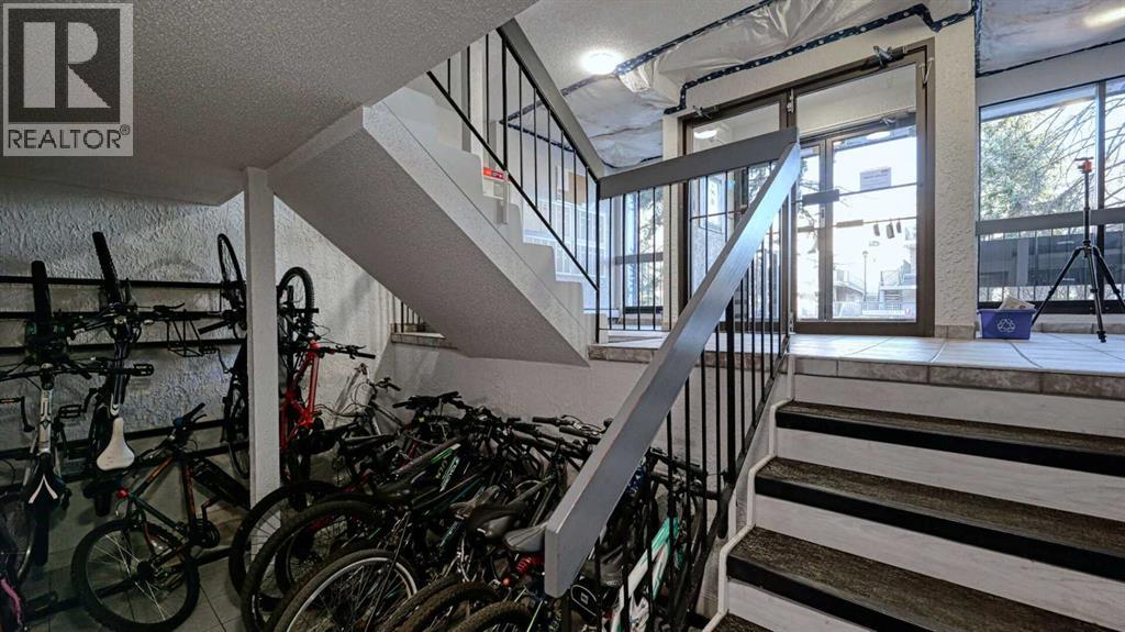 406, 617 56 Avenue Sw, Calgary, Alberta  T2V 0G9 - Photo 4 - A2283514