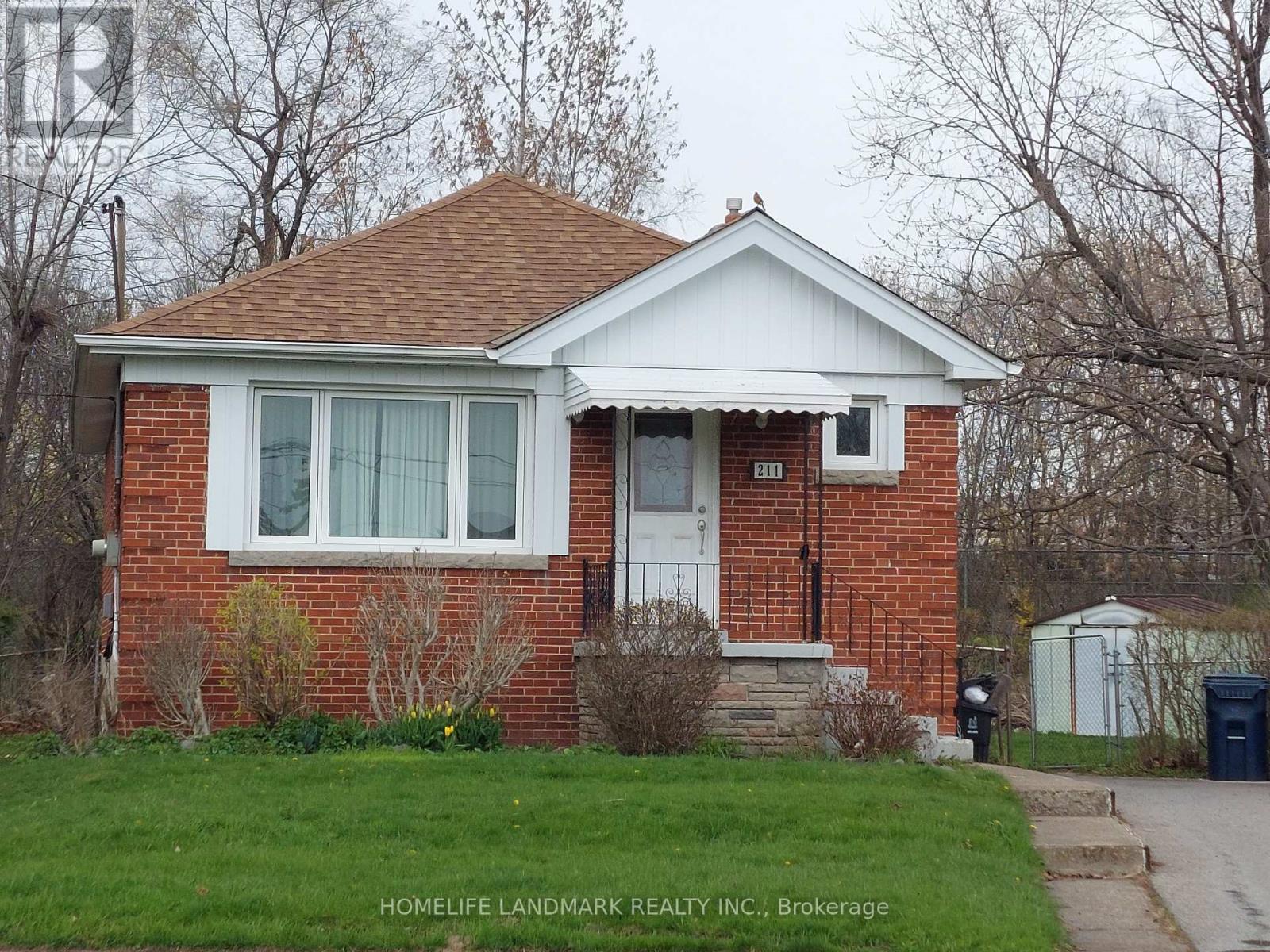 MAIN - 211 ELLINGTON DRIVE, Toronto, Ontario