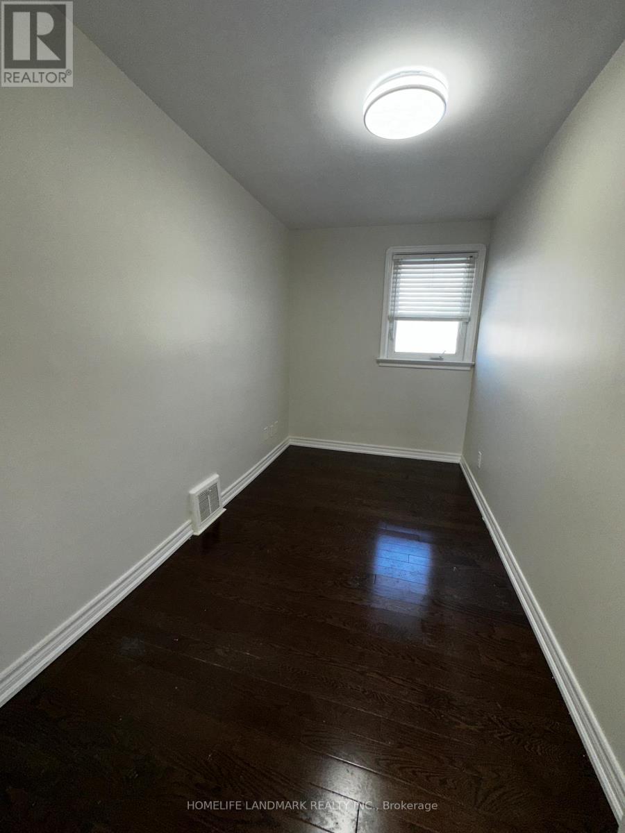 Main - 211 Ellington Drive, Toronto, Ontario  M1R 3Y2 - Photo 16 - E12768976