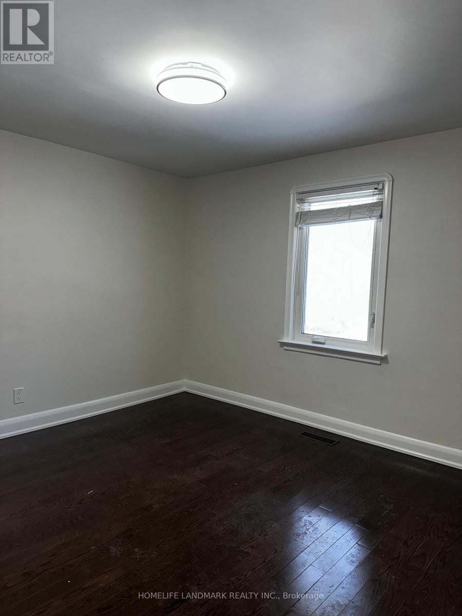 Main - 211 Ellington Drive, Toronto, Ontario  M1R 3Y2 - Photo 9 - E12768976