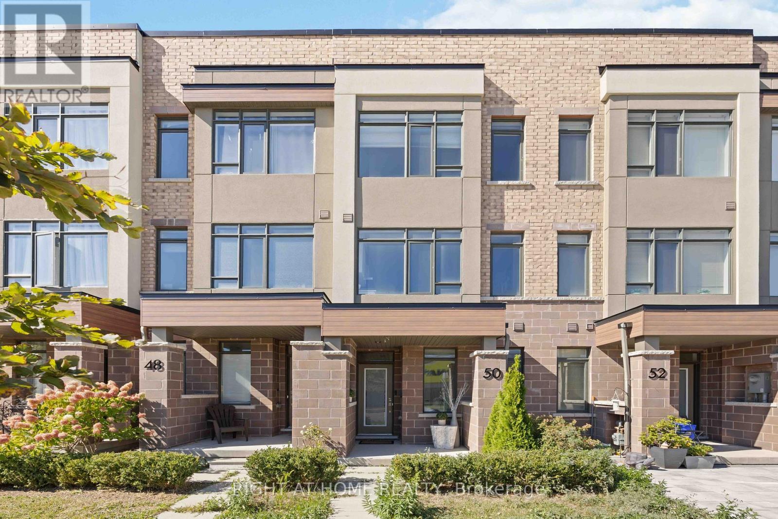 50 TROON AVENUE, Vaughan, Ontario