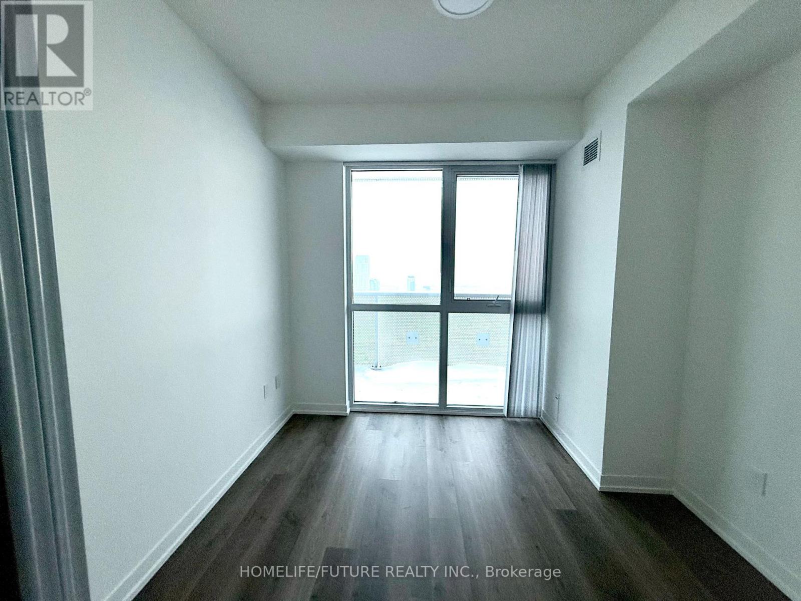 5708 - 8 Interchange Way, Vaughan, Ontario  L4K 0R2 - Photo 11 - N12769000