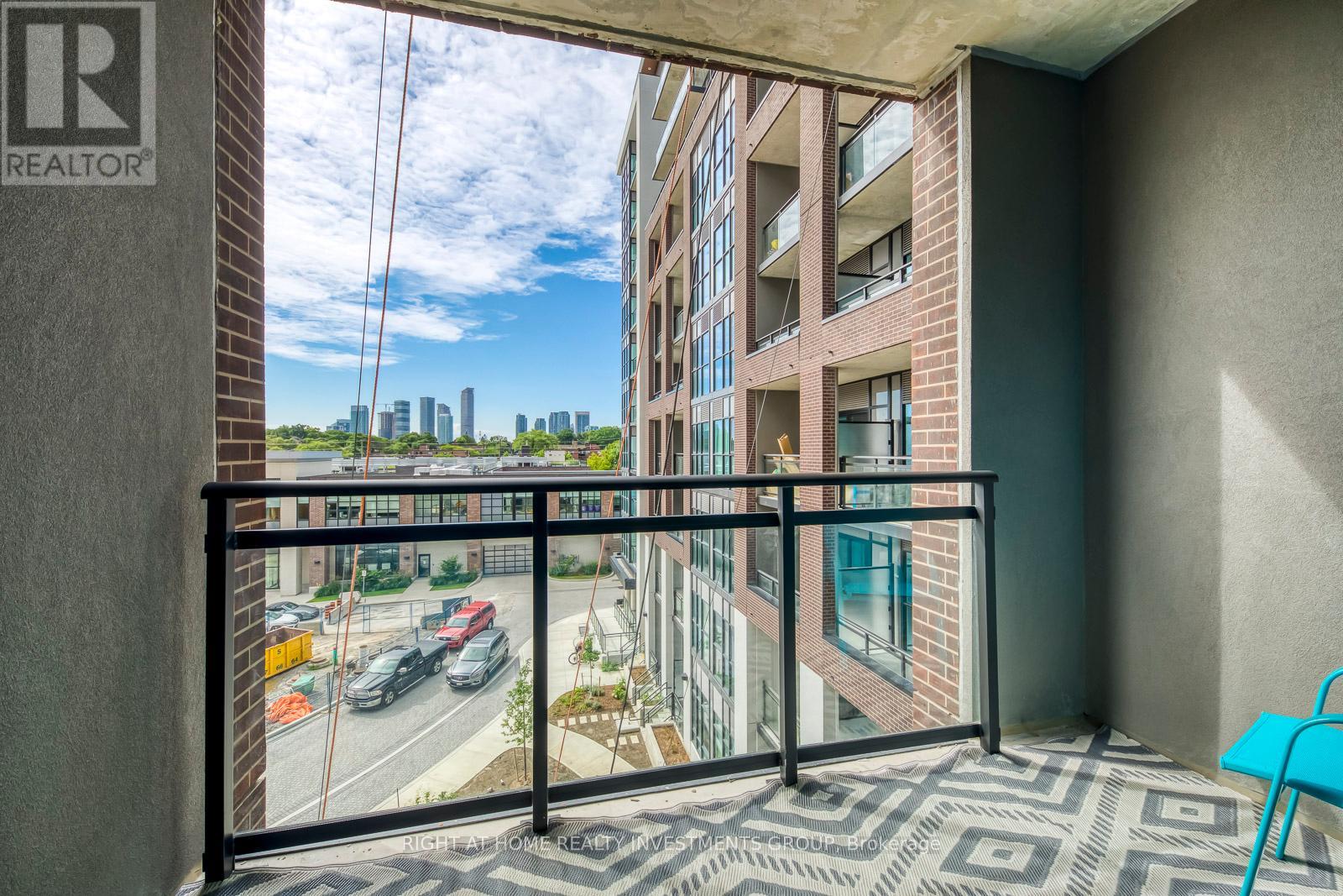 414 - 25 Neighbourhood Lane, Toronto, Ontario  M8Y 0C4 - Photo 14 - W12768994