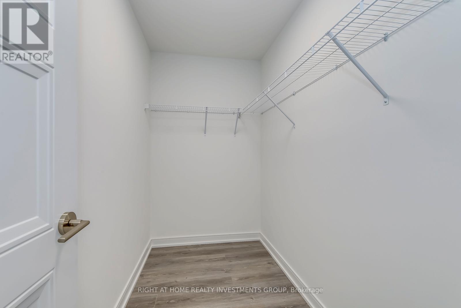 414 - 25 Neighbourhood Lane, Toronto, Ontario  M8Y 0C4 - Photo 16 - W12768994