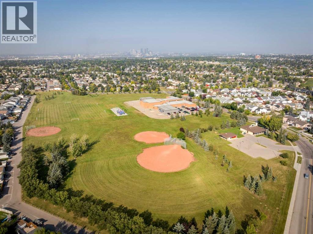 23 Erin Grove Court Se, Calgary, Alberta  T2B 3A8 - Photo 37 - A2284185