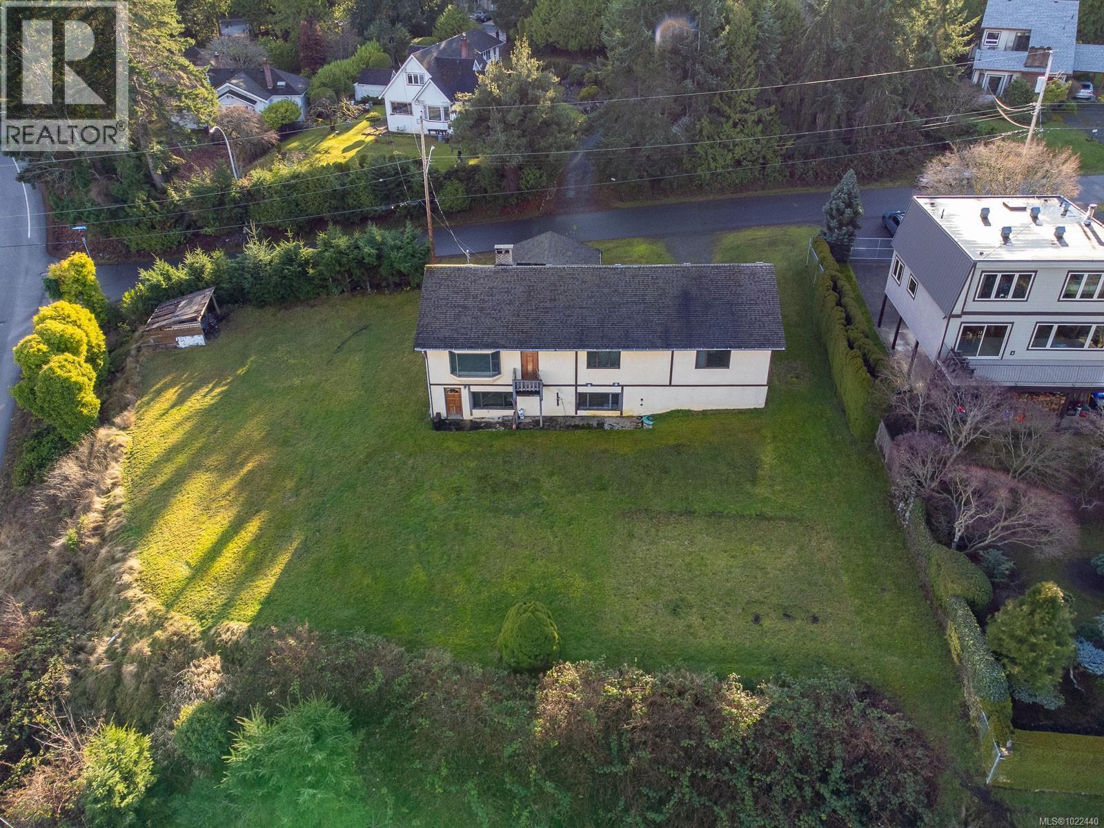 135 Sunningdale Rd W, Qualicum Beach, British Columbia  V9K 1K7 - Photo 13 - 1022440