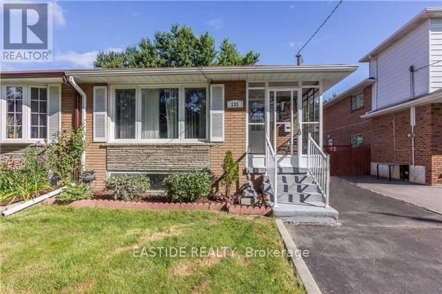 131 Roywood Drive, Toronto, Ontario  M3A 2E2 - Photo 2 - C12664926