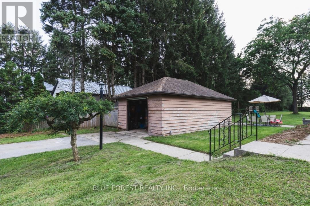 1111 Crumlin Side Road, London East, Ontario  N5V 1R6 - Photo 23 - X12769046
