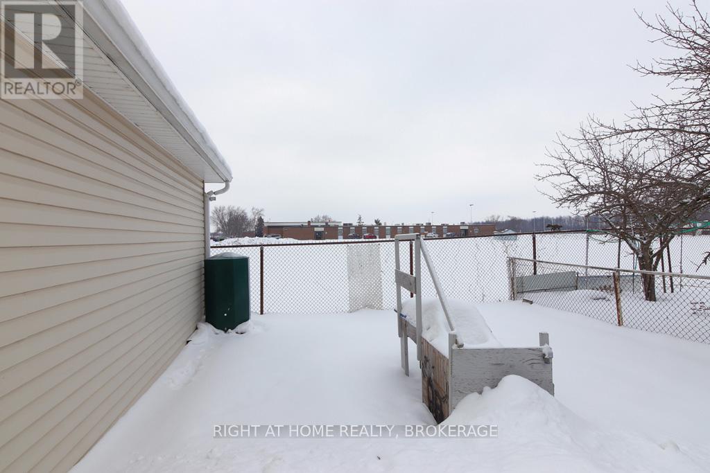 645 Lincoln Street, Welland, Ontario  L3B 4R6 - Photo 10 - X12769038