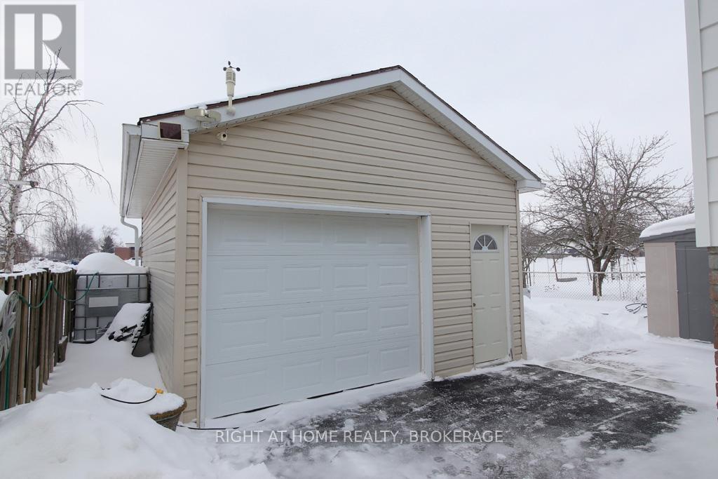 645 Lincoln Street, Welland, Ontario  L3B 4R6 - Photo 5 - X12769038