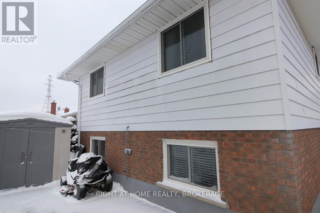 645 Lincoln Street, Welland, Ontario  L3B 4R6 - Photo 9 - X12769038