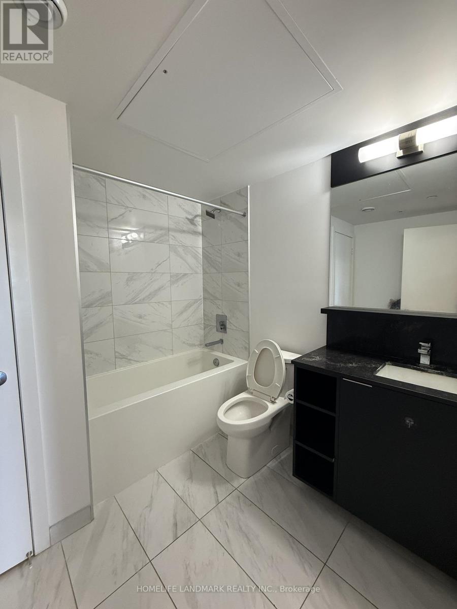 3705 - 85 Wood Street, Toronto, Ontario  M4Y 0E8 - Photo 18 - C12769006