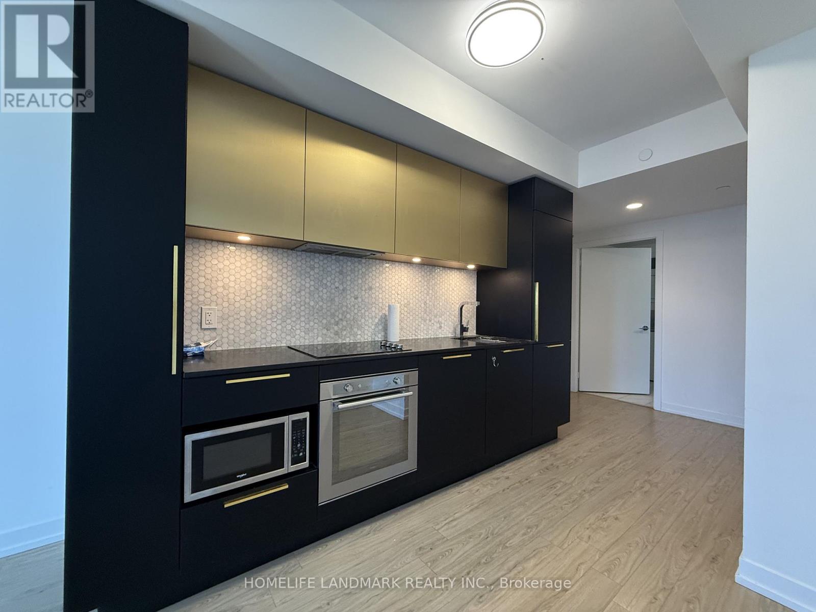 3705 - 85 Wood Street, Toronto, Ontario  M4Y 0E8 - Photo 2 - C12769006