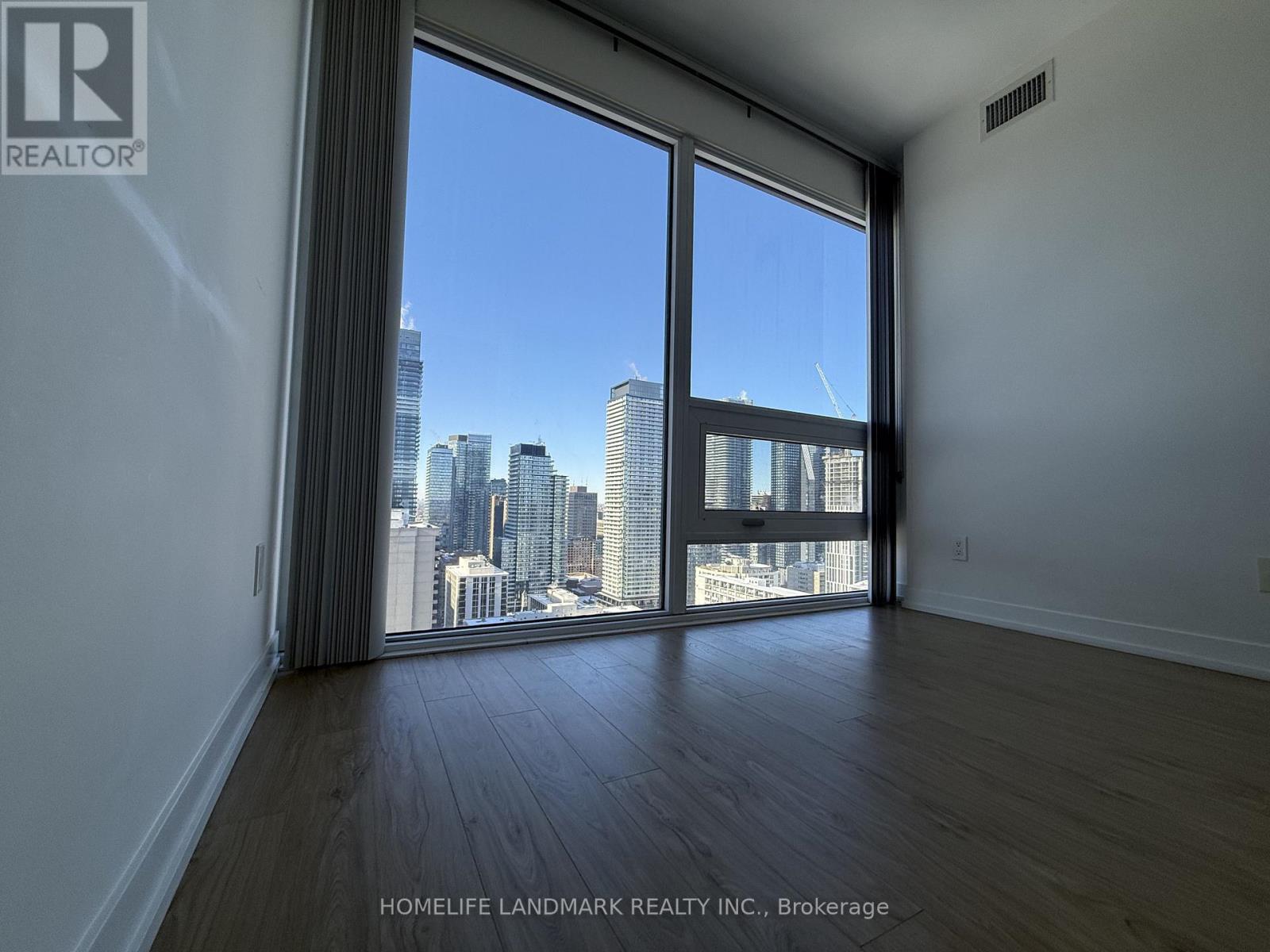 3705 - 85 Wood Street, Toronto, Ontario  M4Y 0E8 - Photo 7 - C12769006