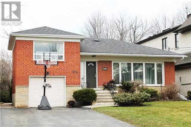 294 BETTY ANN DRIVE, Toronto, Ontario