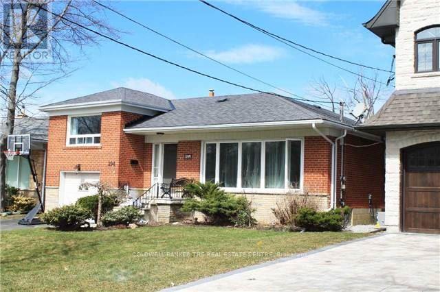 294 Betty Ann Drive, Toronto, Ontario  M2R 1B1 - Photo 2 - C12769016