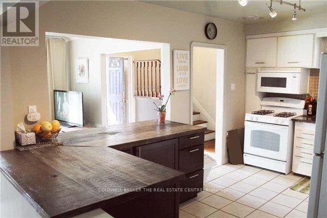 294 Betty Ann Drive, Toronto, Ontario  M2R 1B1 - Photo 7 - C12769016