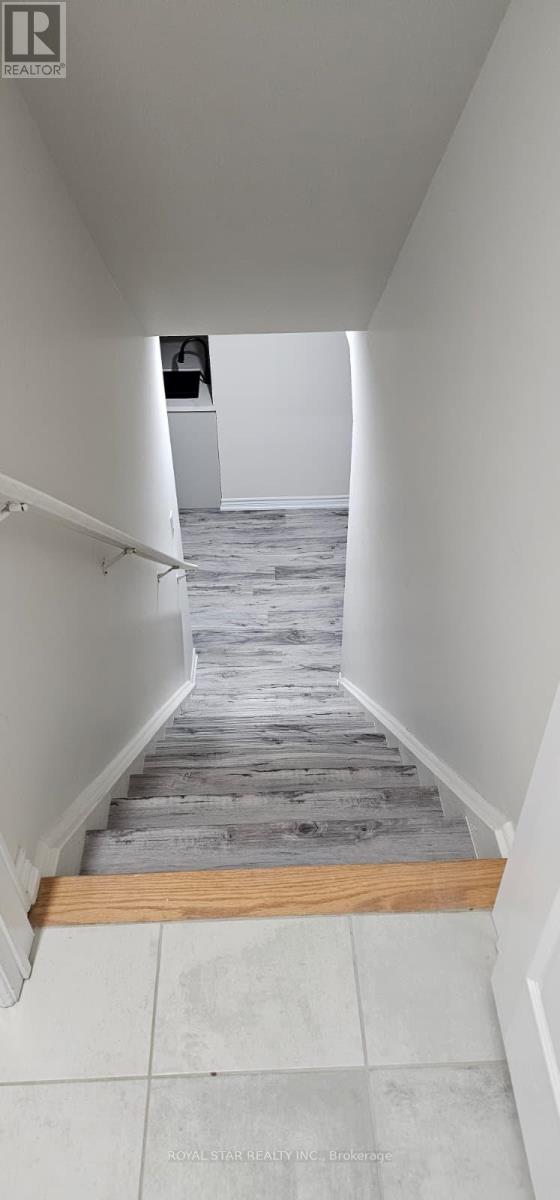 Bsmt - 1354 Apollo Street W, Oshawa, Ontario  L1K 1H8 - Photo 3 - E12769014