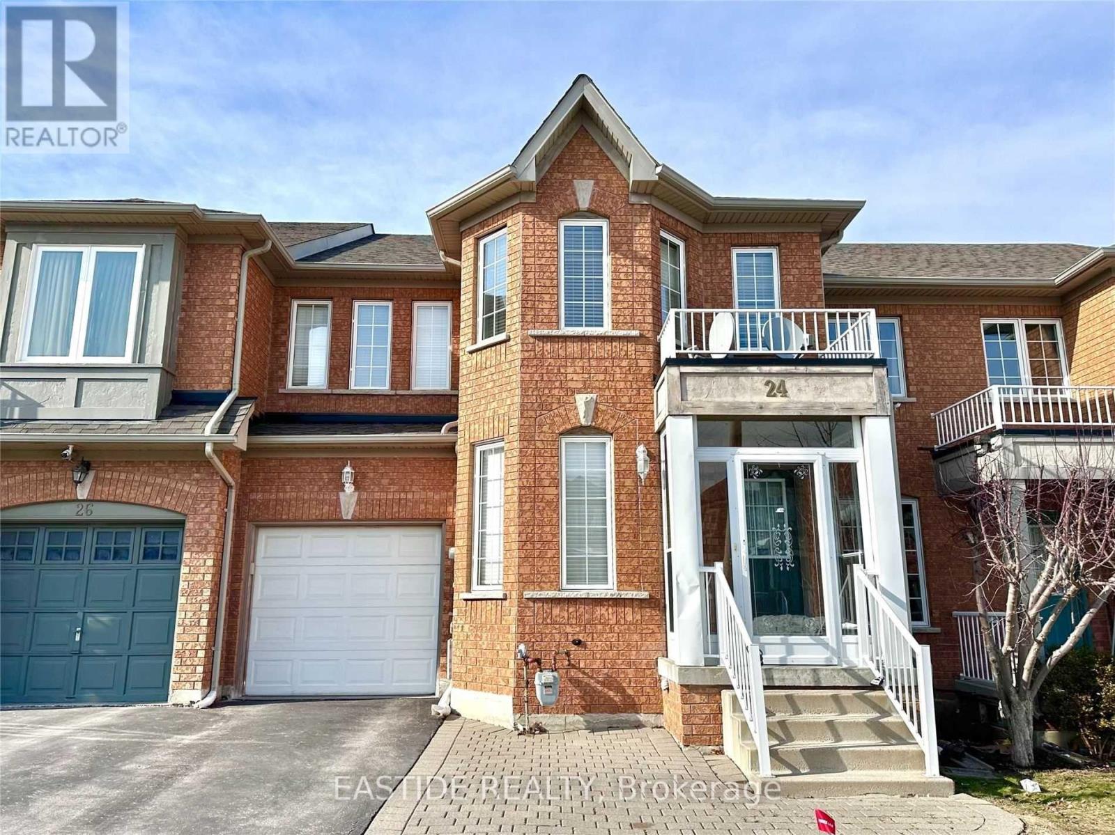 24 REVELSTOKE CRESCENT, Richmond Hill, Ontario