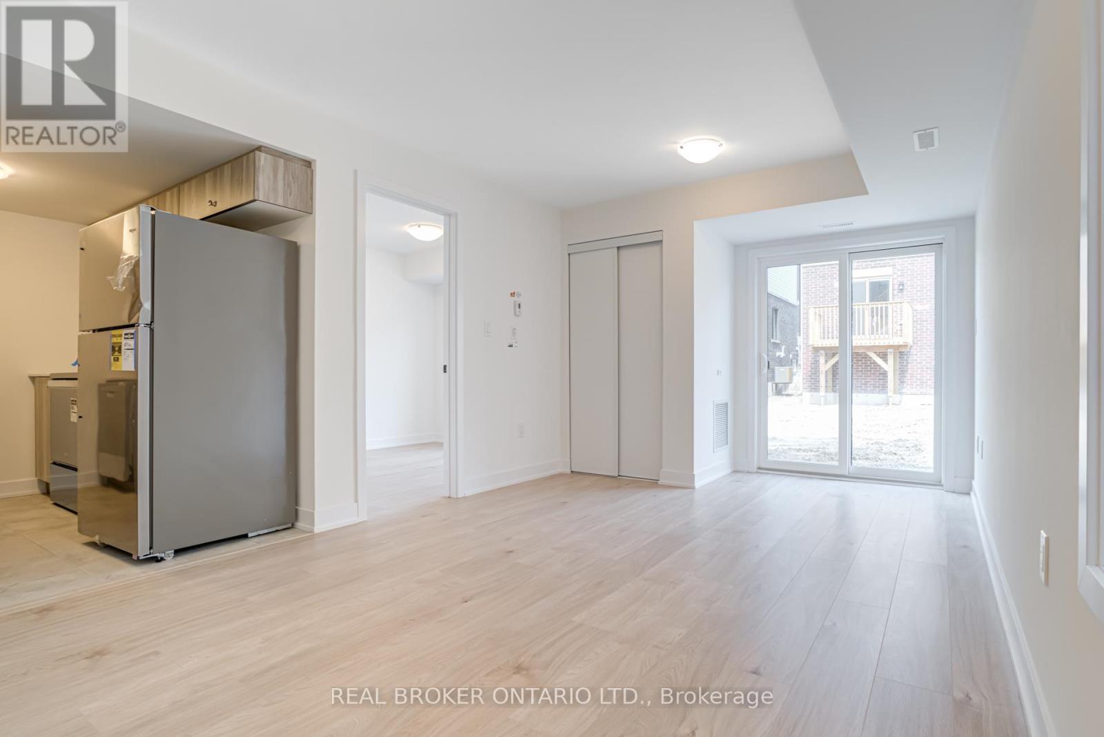 6 - 32 Wagon Lane N, Barrie, Ontario  L9J 0T7 - Photo 12 - S12769004