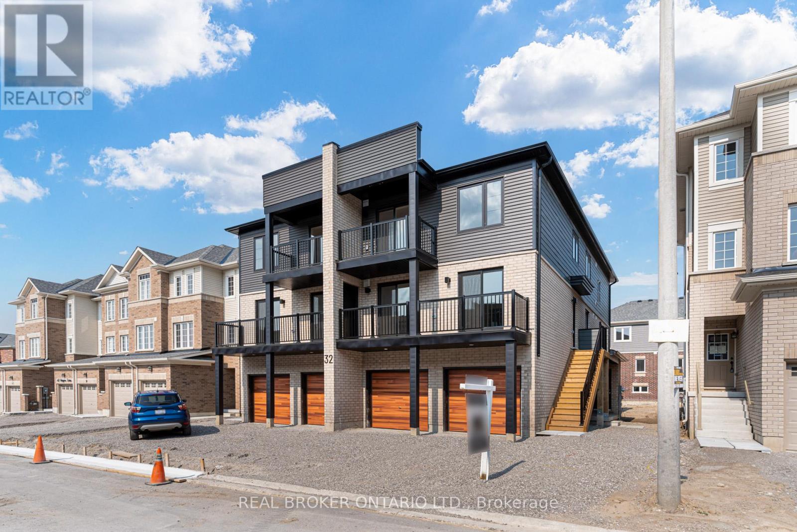 6 - 32 Wagon Lane N, Barrie, Ontario  L9J 0T7 - Photo 5 - S12769004