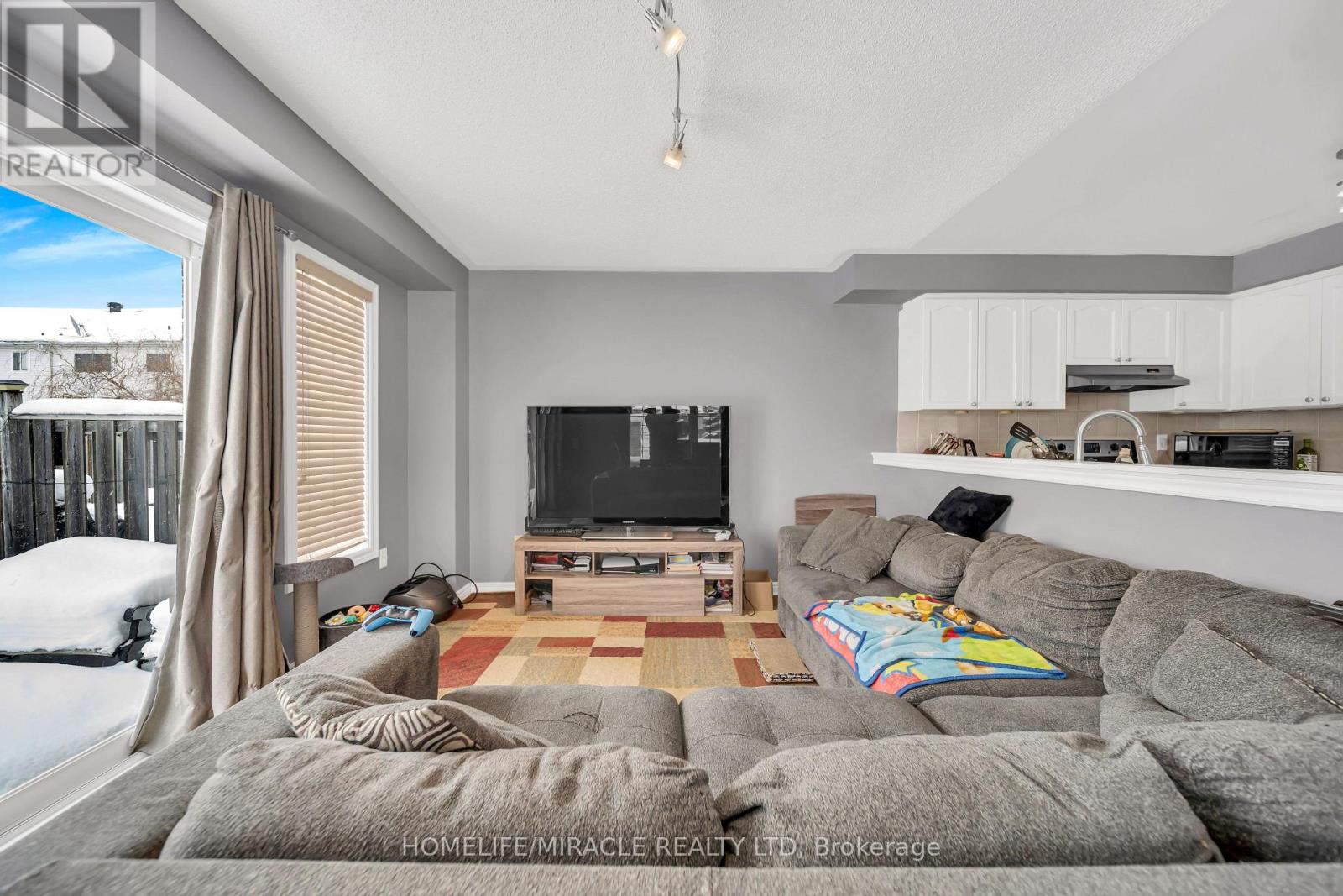 51 Touchette Drive, Barrie, Ontario  L4N 6A6 - Photo 11 - S12769020