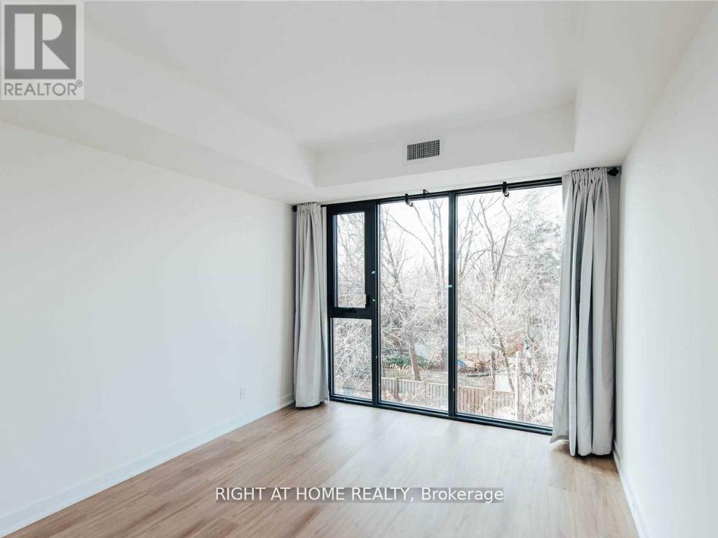 313 - 430 Roncesvalles Avenue, Toronto, Ontario  M6R 0A6 - Photo 10 - W12769026