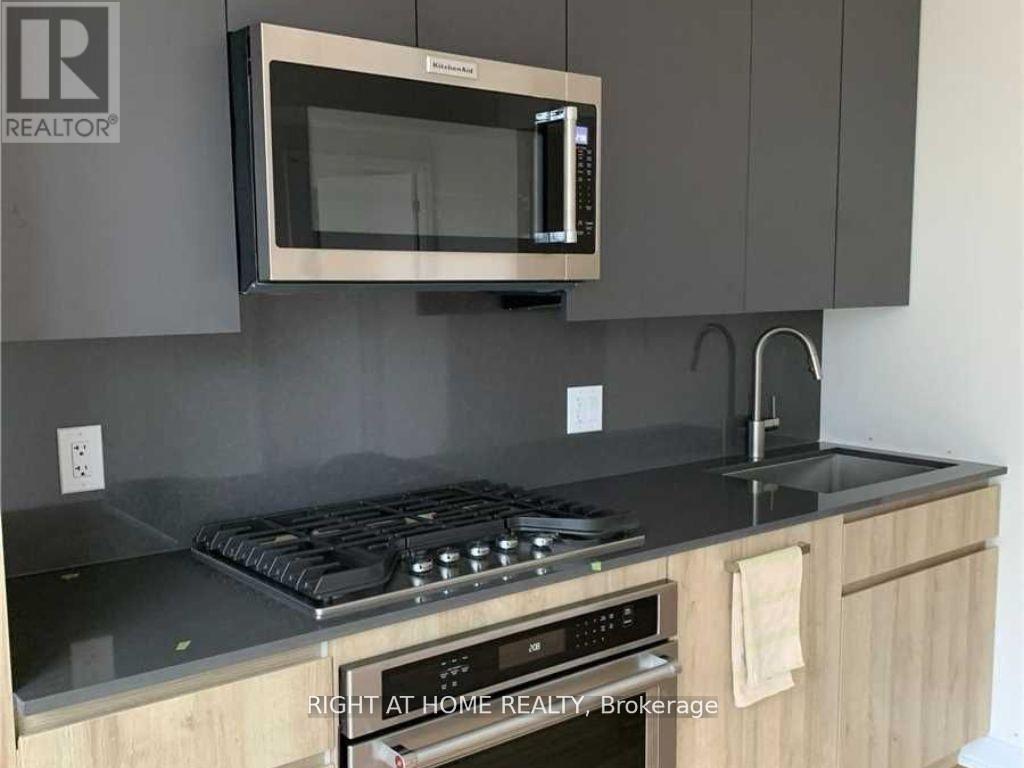 313 - 430 Roncesvalles Avenue, Toronto, Ontario  M6R 0A6 - Photo 6 - W12769026