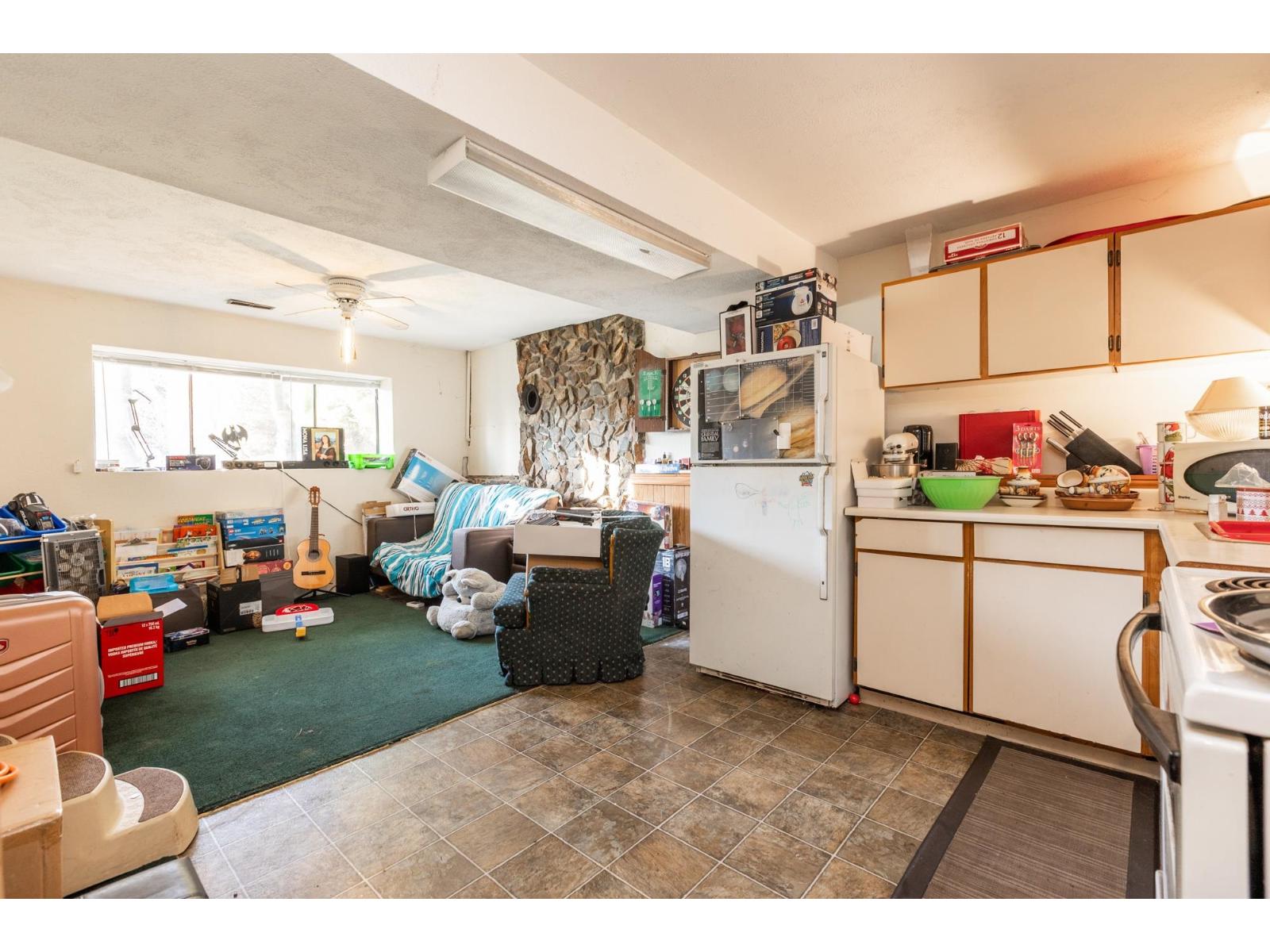 2637 Wildwood Court, Langley, British Columbia  V2Y 1E8 - Photo 17 - R3087412